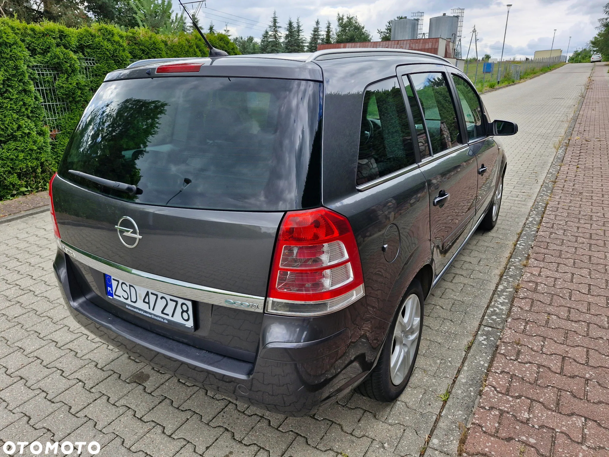 Opel Zafira 1.6 Enjoy - 12