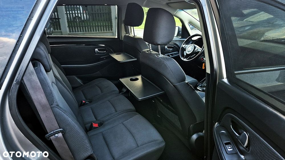 Kia Carens 1.6 GDI XL 7os EU6 - 32