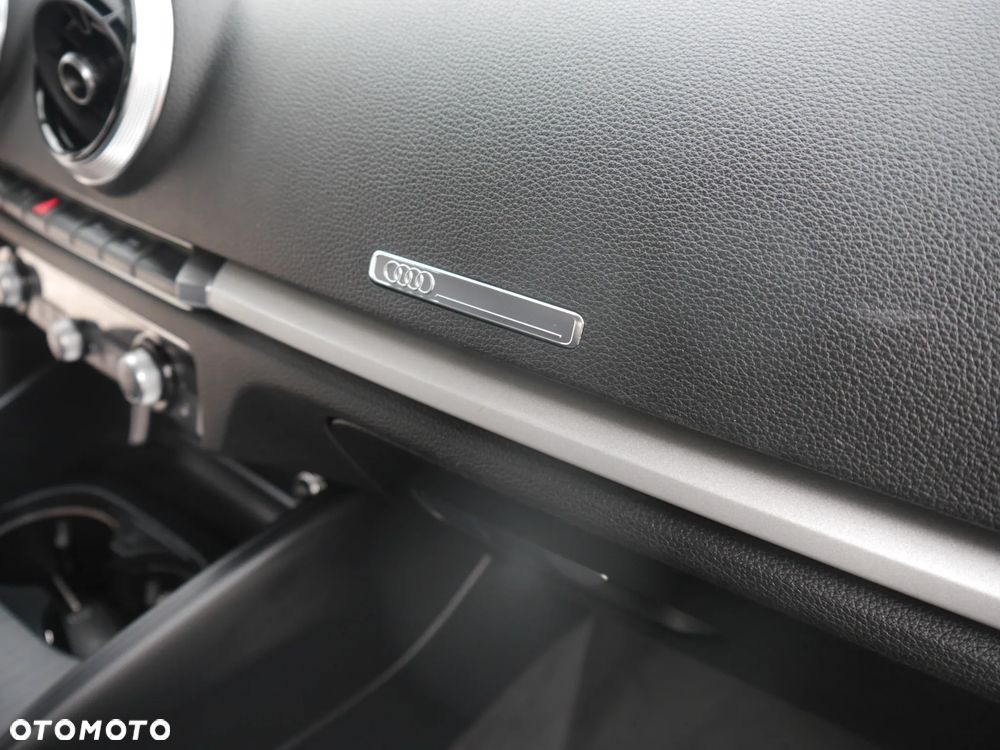 Audi A3 Sportback 2.0 TDI S tronic sport - 26