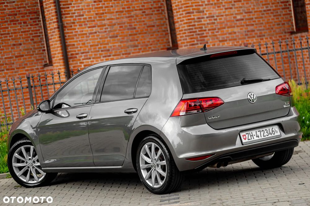 Volkswagen Golf 1.4 TSI BMT Highline - 12