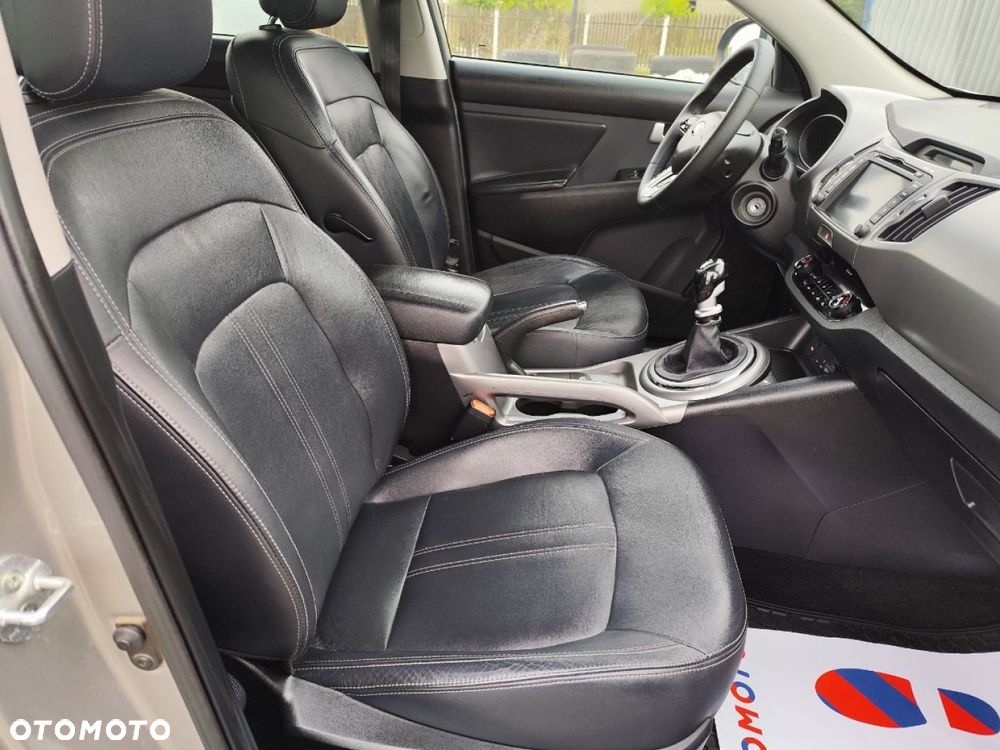 Kia Sportage - 12