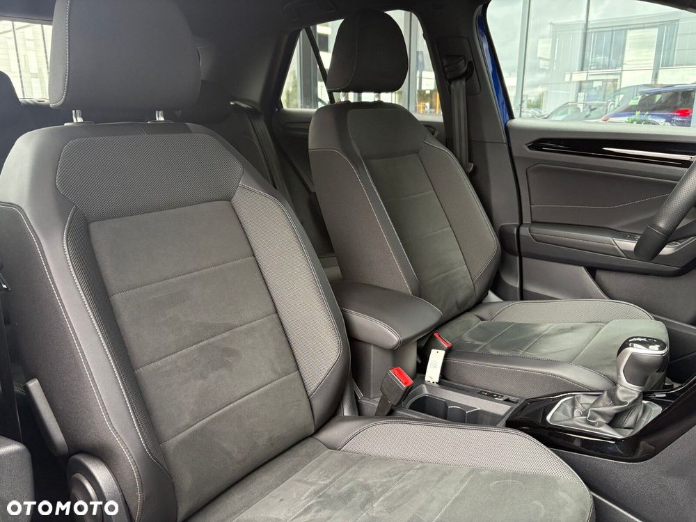 Volkswagen T-Roc - 18