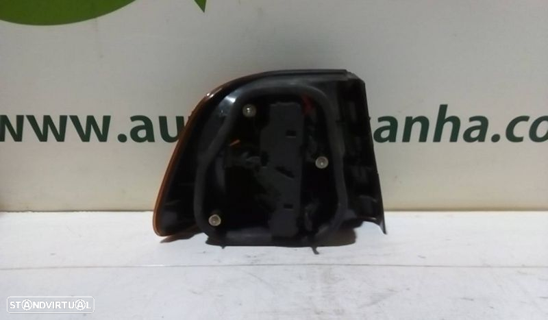 Farolim Stop Dto Volkswagen Polo Classic (6V2) - 2