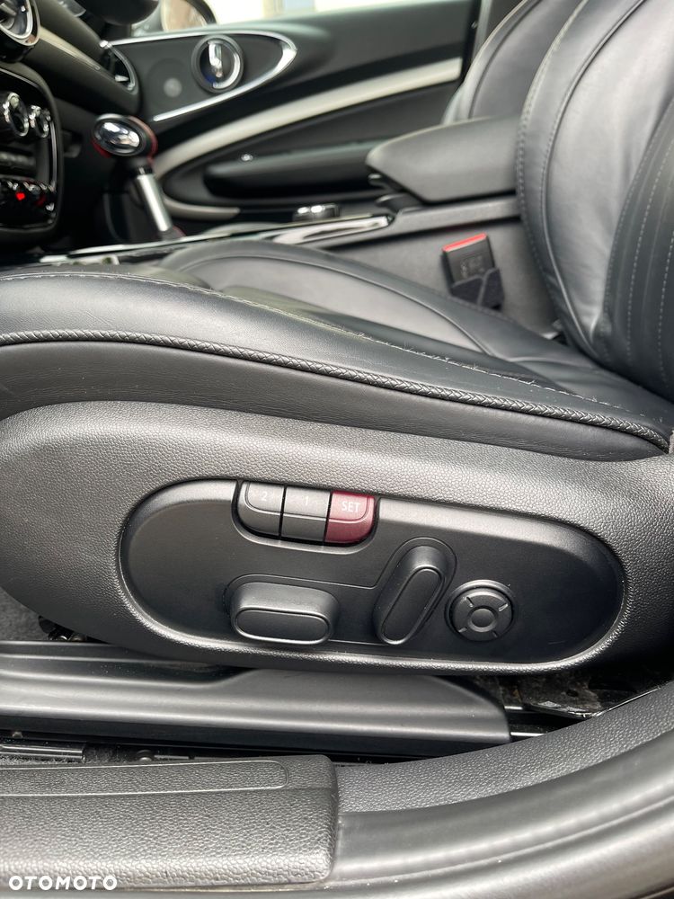 MINI Clubman - 18