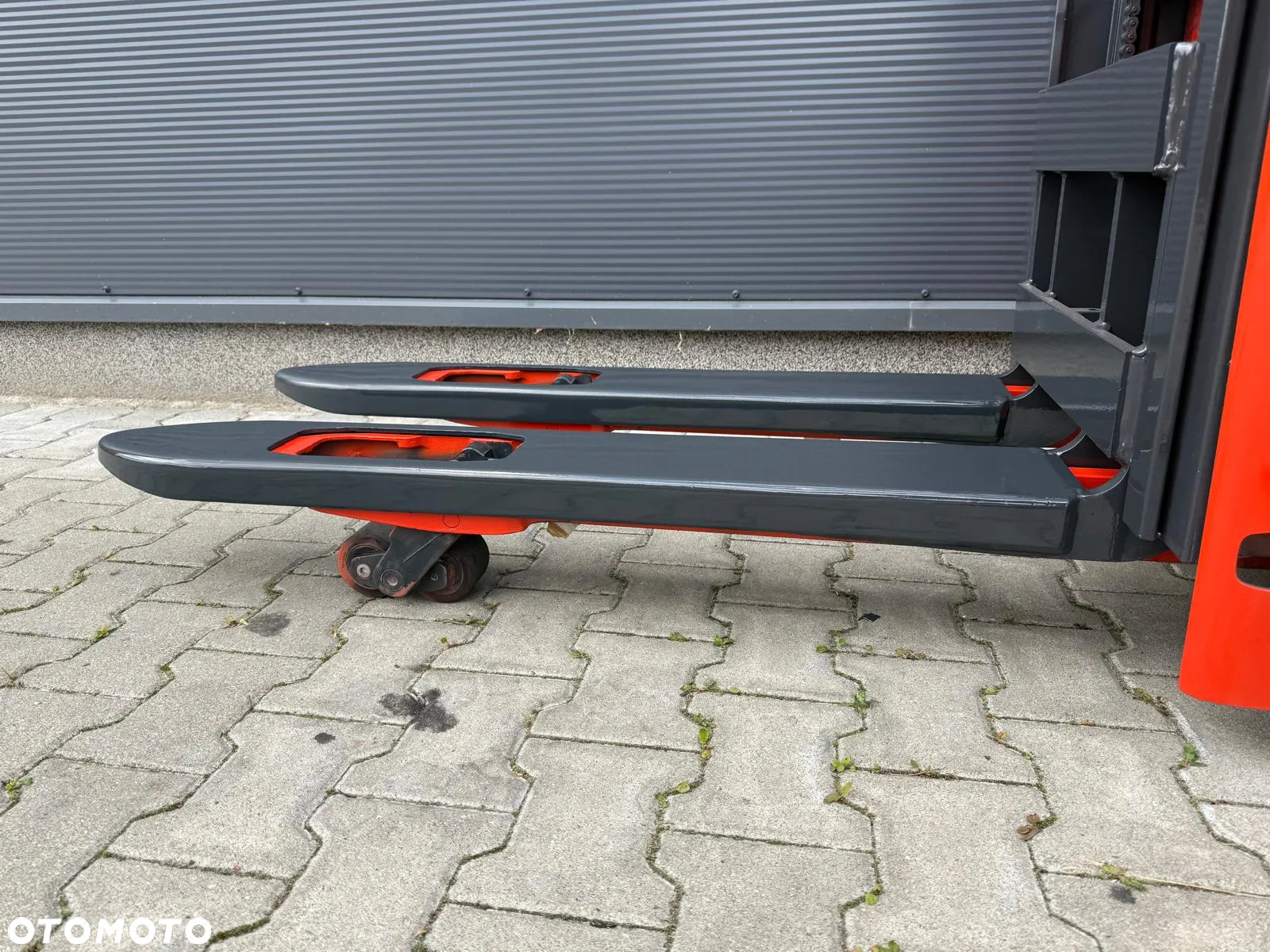 Linde L12I - 8