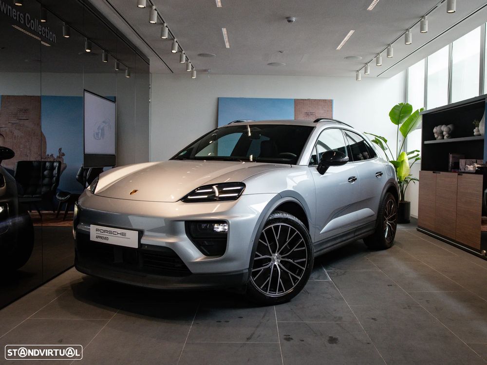 Porsche Macan Electric - 1