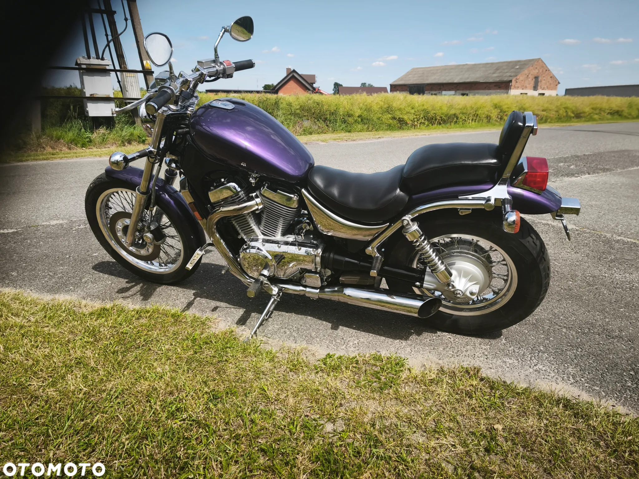 Suzuki Intruder - 9