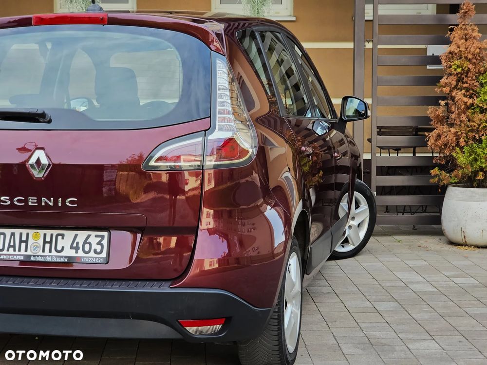 Renault Scenic 1.6 16V 110 TomTom Edition - 28