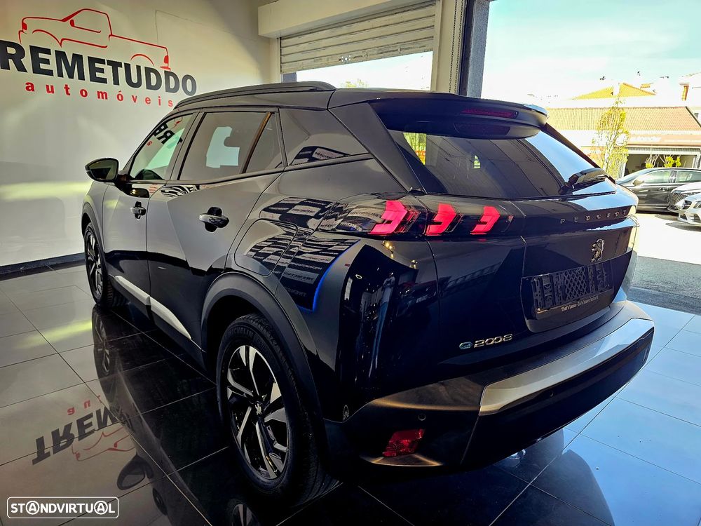 Peugeot e-2008 Allure Pack - 11