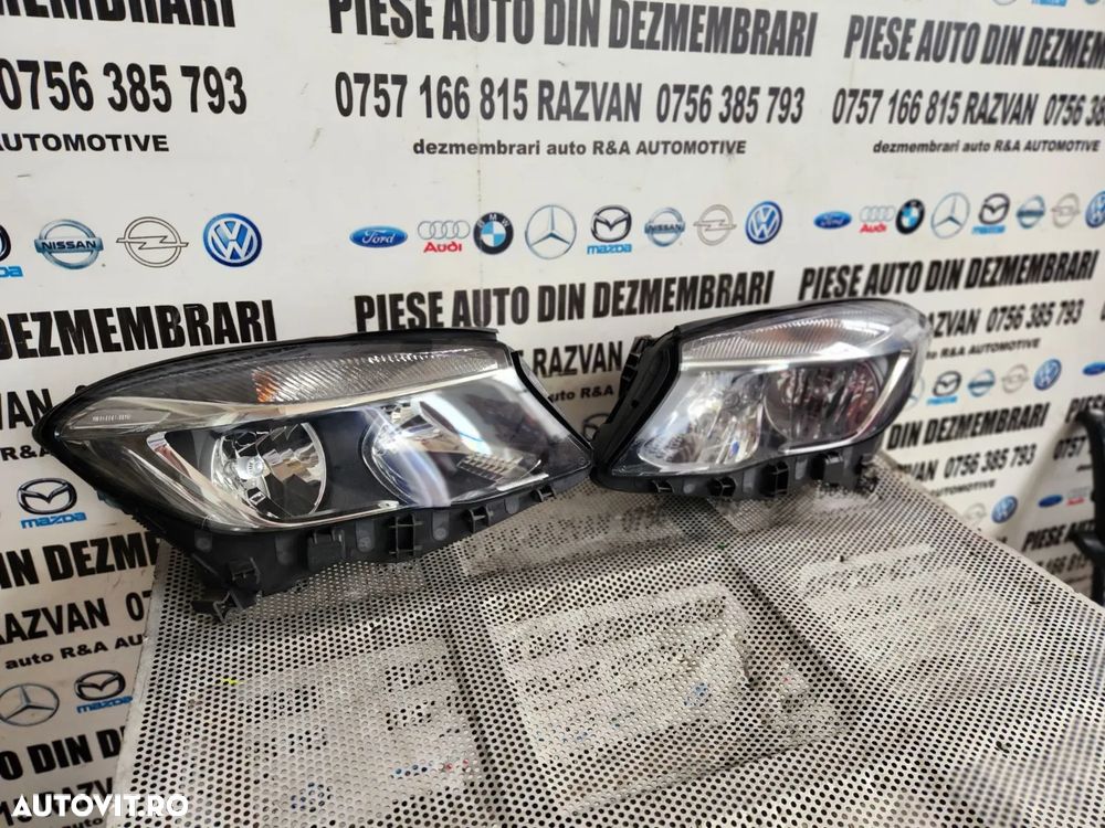 Faruri Far Stanga Dreapta Mercedes GLA X156 W156 Halogen Cod A A Originale - Dezmembrari Arad - 2
