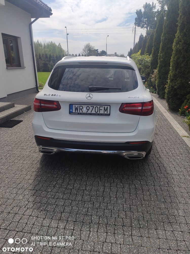 Mercedes-Benz GLC 220 d 4-Matic - 4