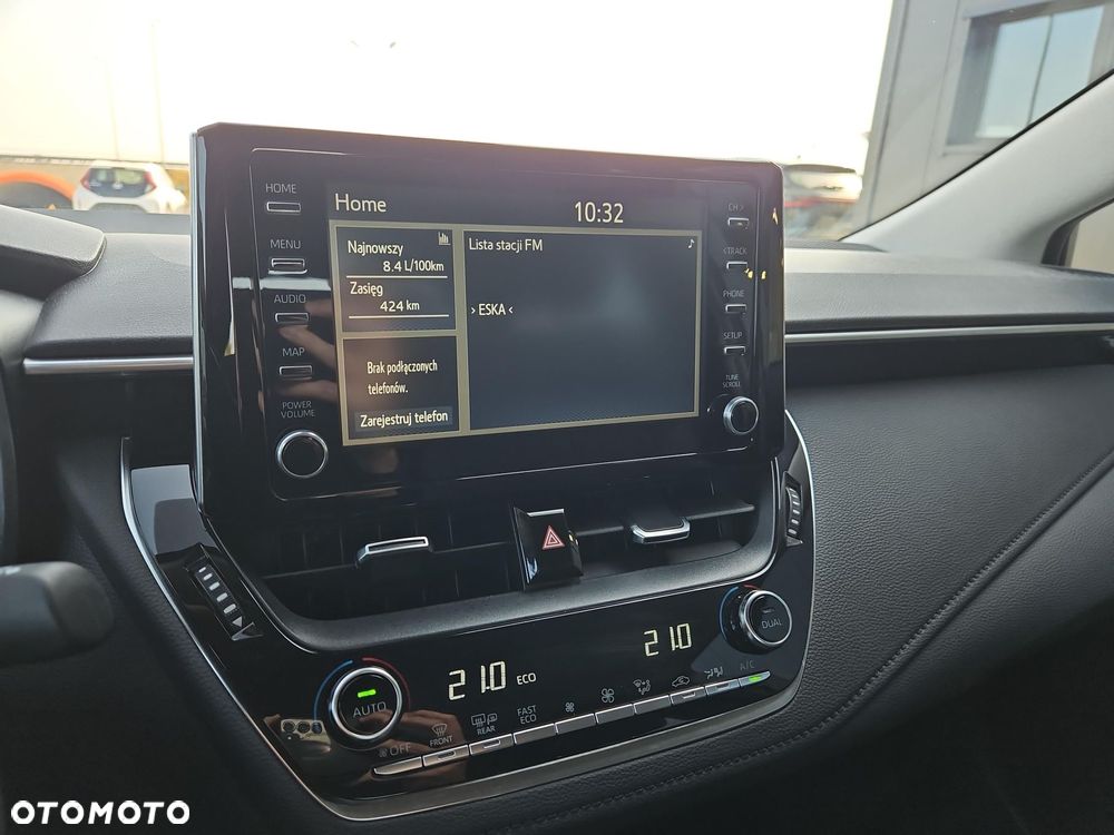 Toyota Corolla - 22