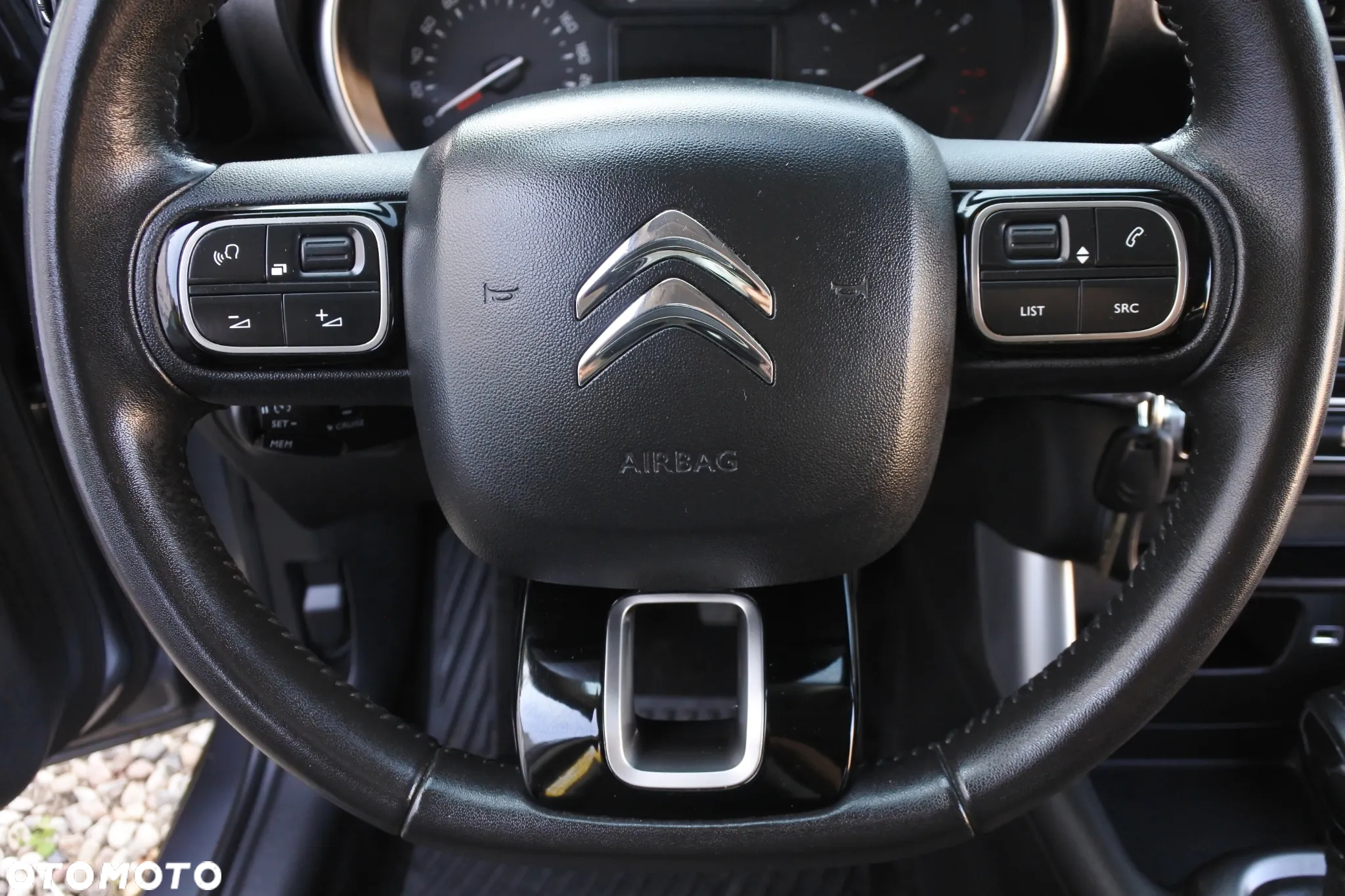 Citroën C3 Aircross PureTech 110 Stop & Start Shine - 17