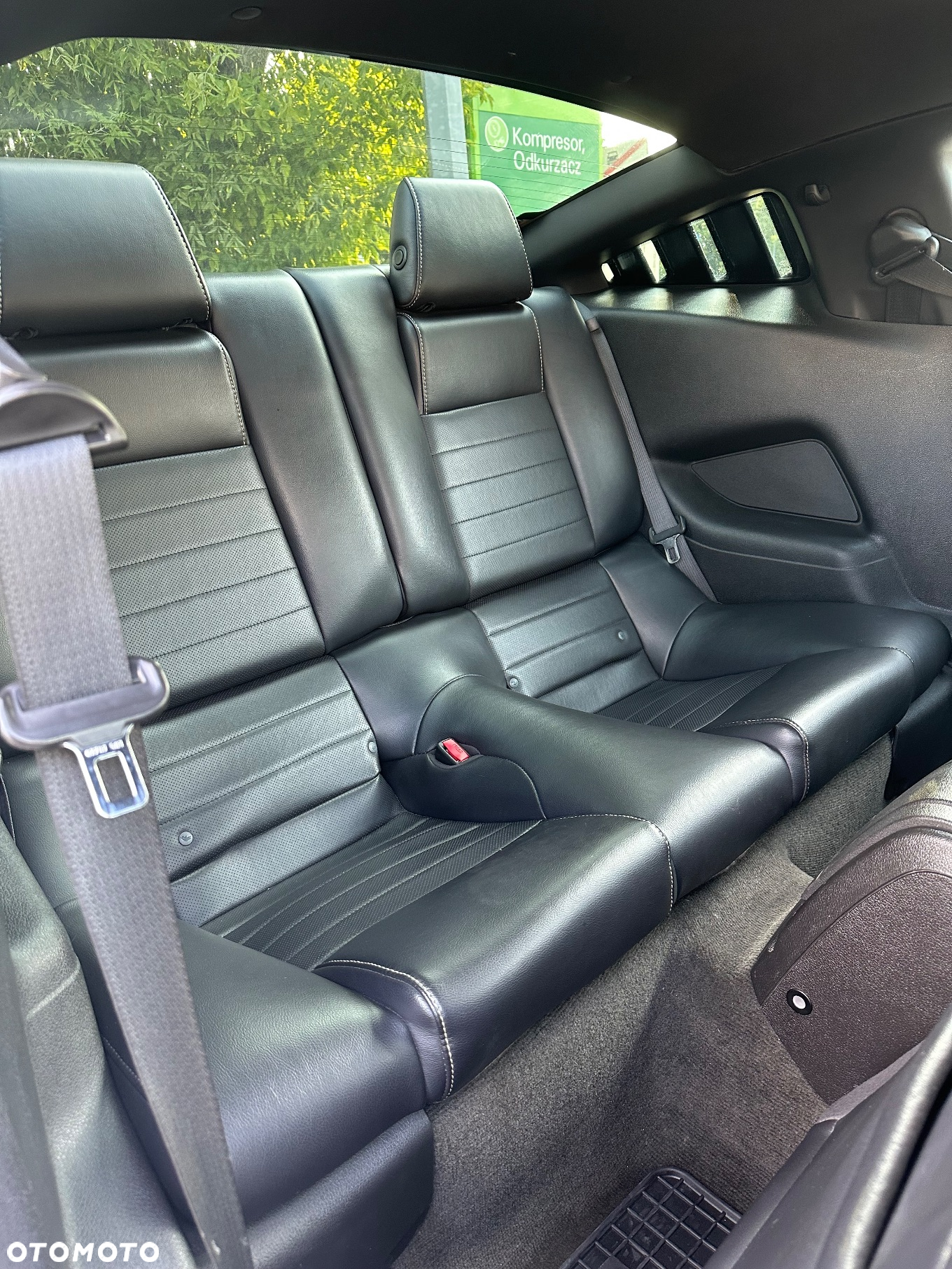 Ford Mustang 3.7 V6 Premium - 11