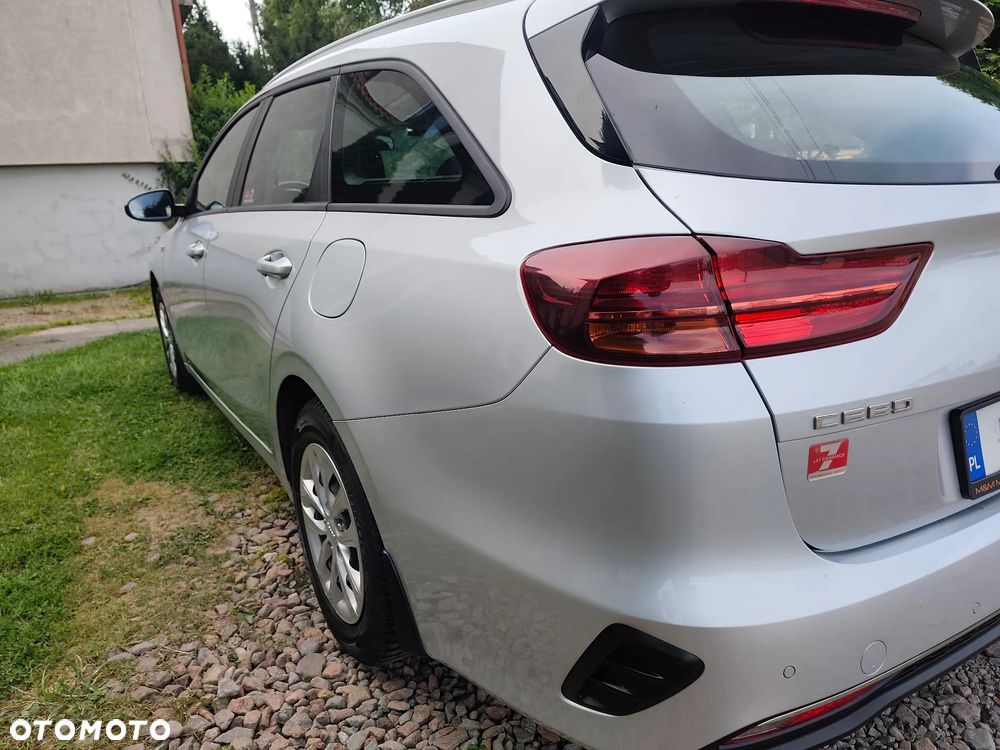 Kia Ceed 1.6 CRDi SCR L Business Line - 9