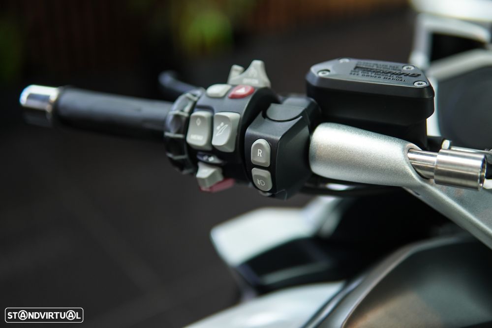 BMW K 1600 GTL - 50
