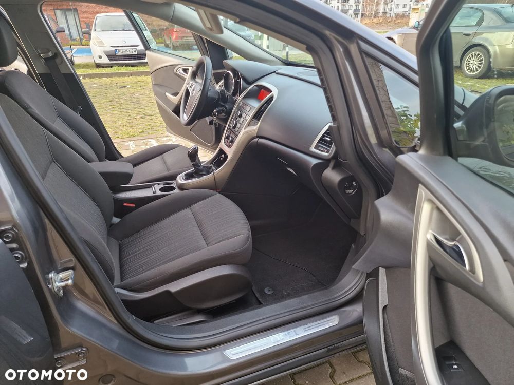 Opel Astra 1.7 CDTI DPF Design Edition - 11