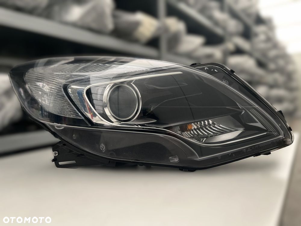 Opel Zafira C H7 Reflektor Prawy 13399859rh - 1