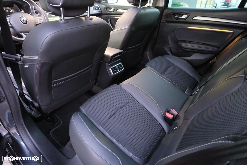 Renault Mégane - 10