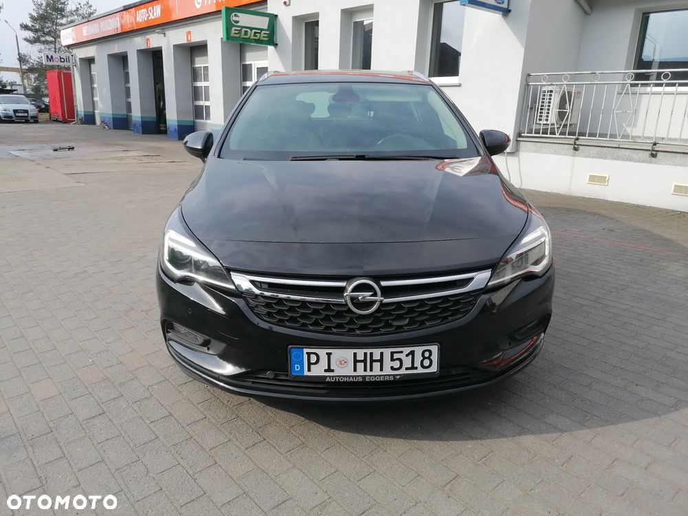 Opel Astra 1.6 CDTI Sport - 2