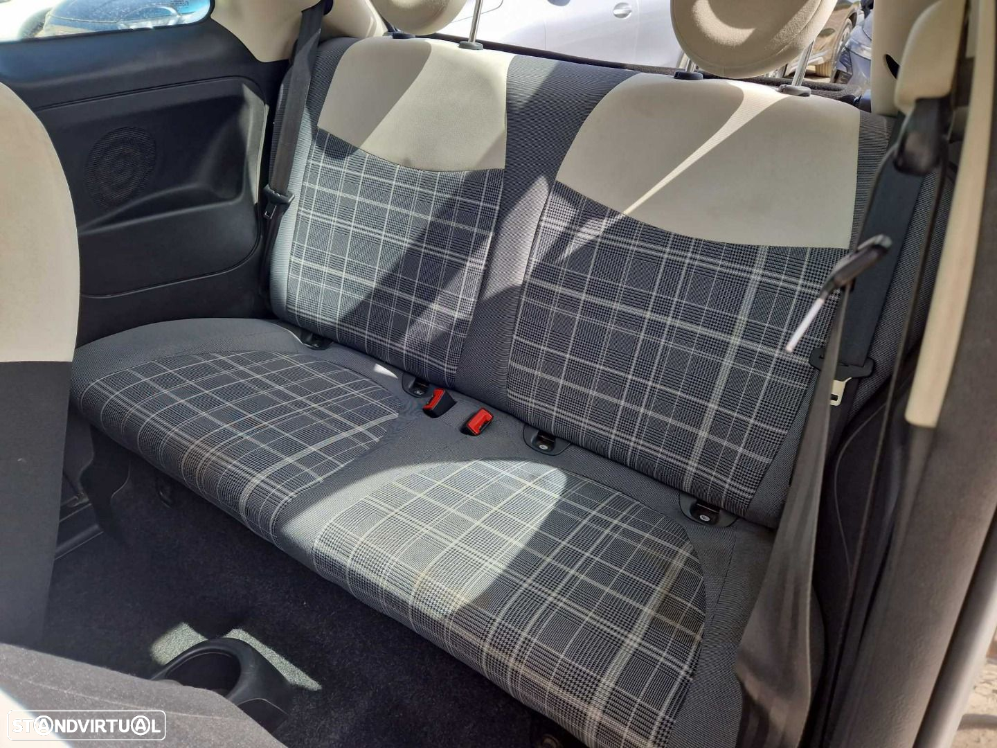 Fiat 500 1.0 Hybrid Lounge - 5