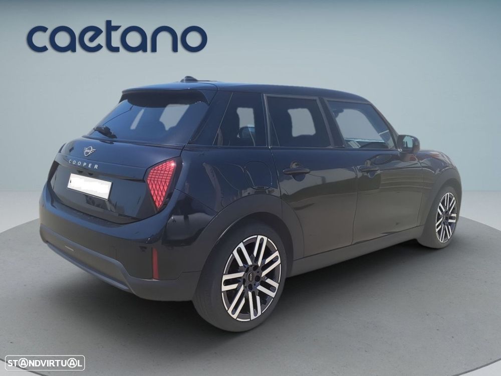 MINI 5 Portas Cooper Auto - 8