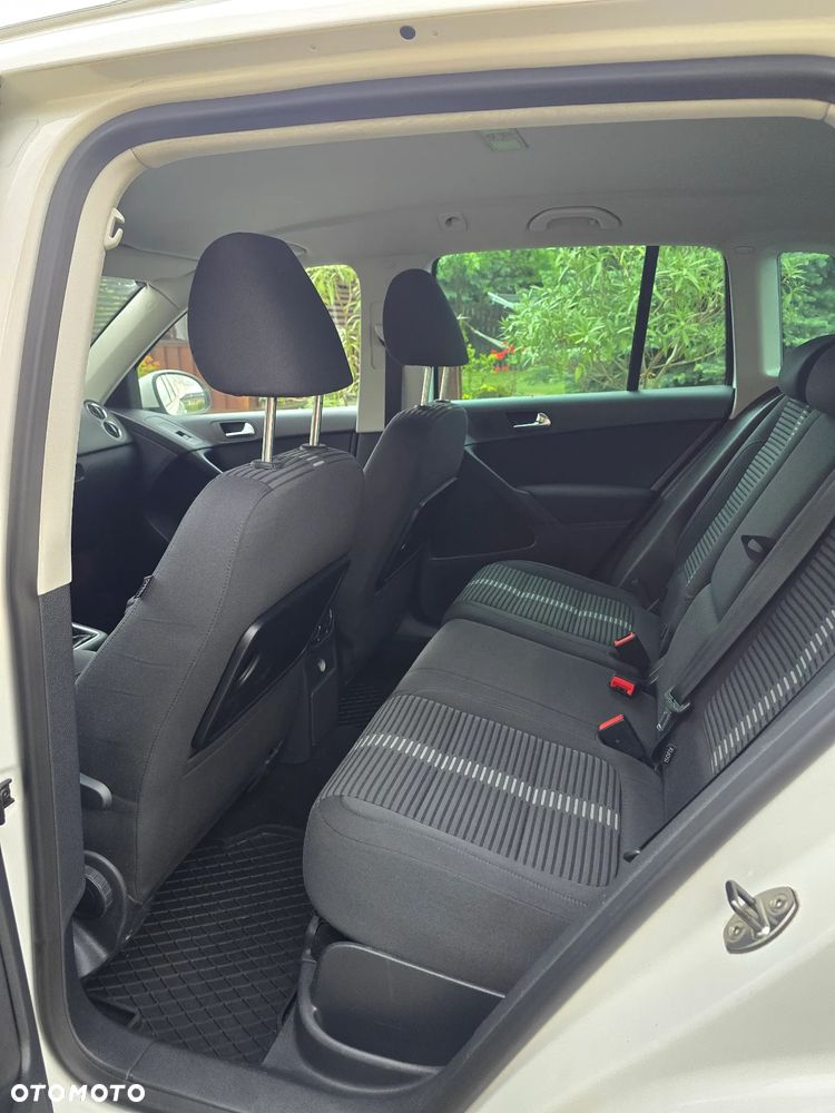 Volkswagen Tiguan 2.0 TDI BlueMot Sport&Style - 11