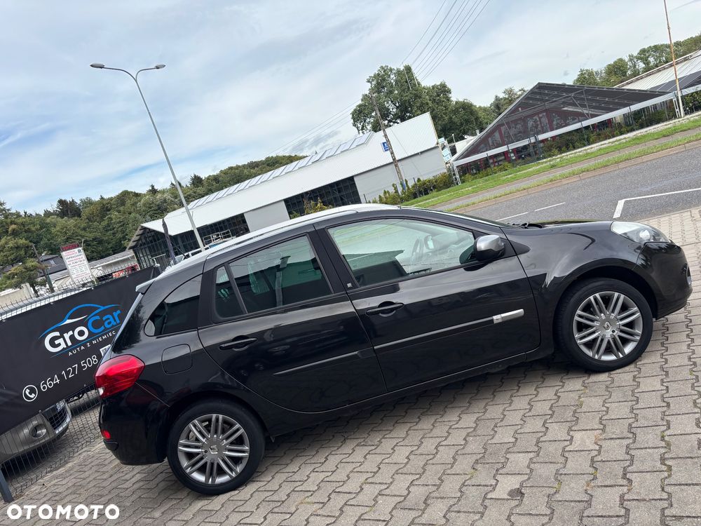 Renault Clio TCe 100 TomTom Edition - 16