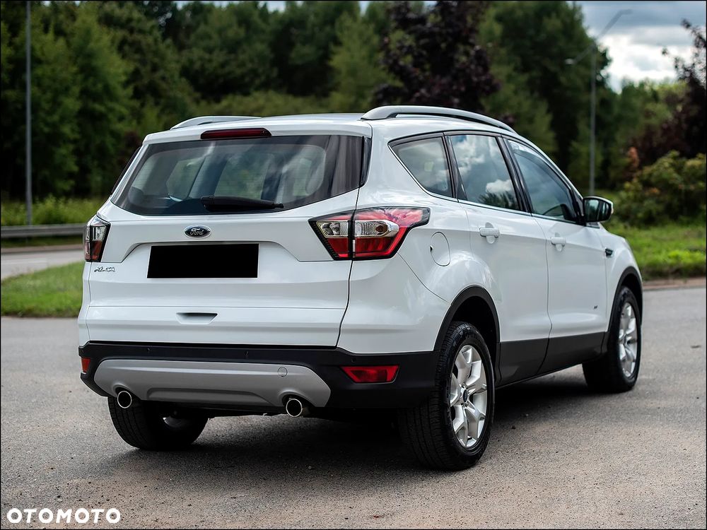 Ford Kuga - 13