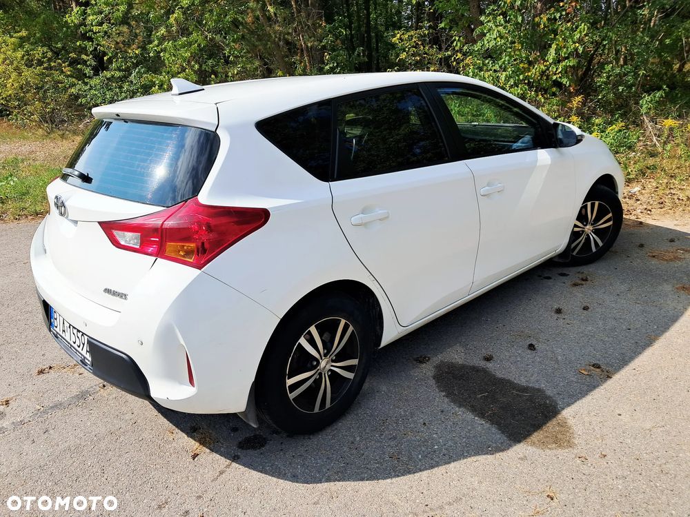 Toyota Auris 1.33 VVT-i Active - 10