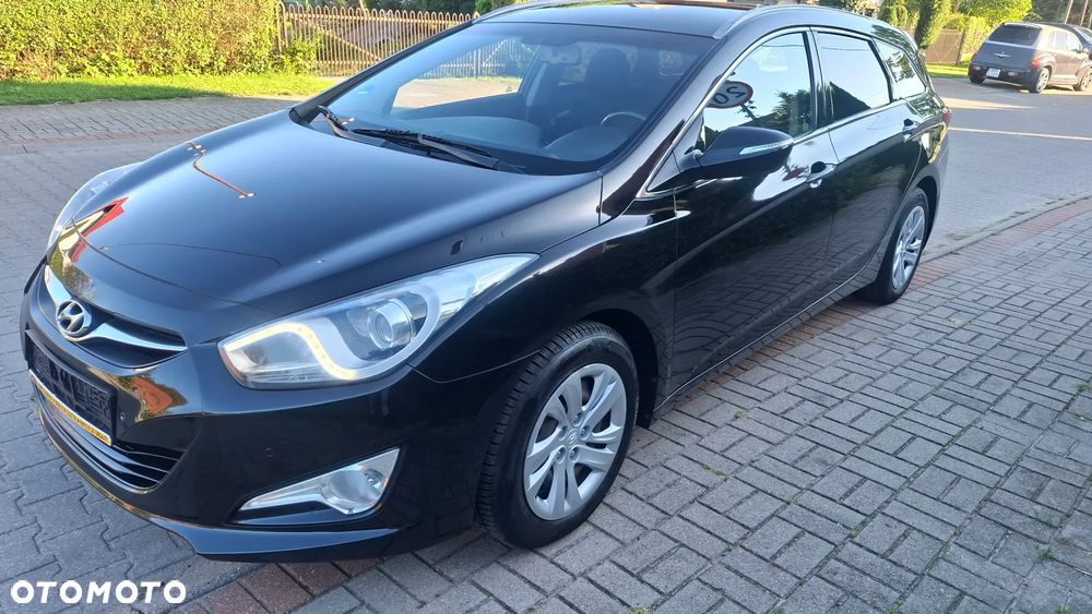 Hyundai i40 Kombi blue 1.6 Family+ - 1