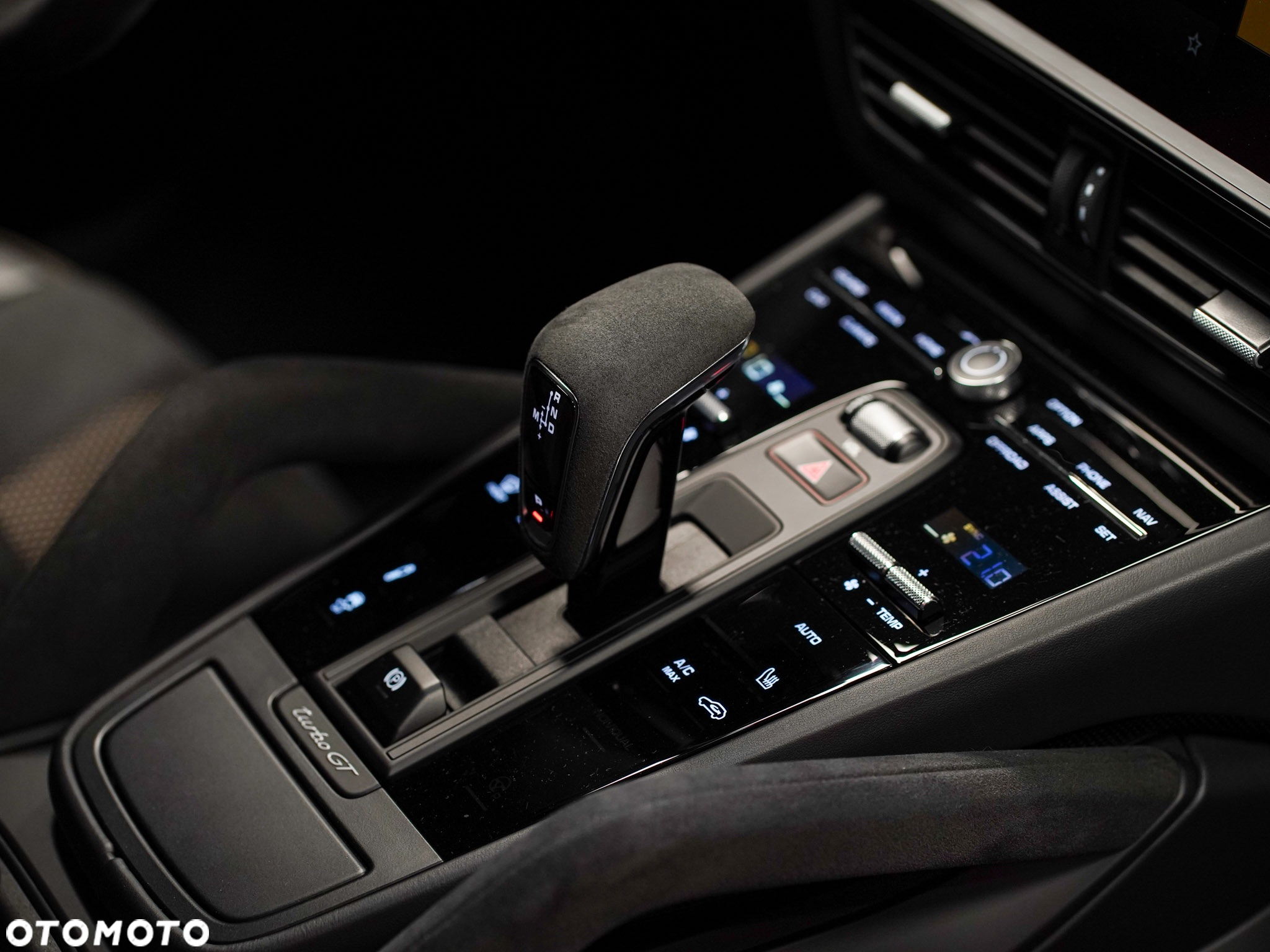 Porsche Cayenne Turbo GT - 20