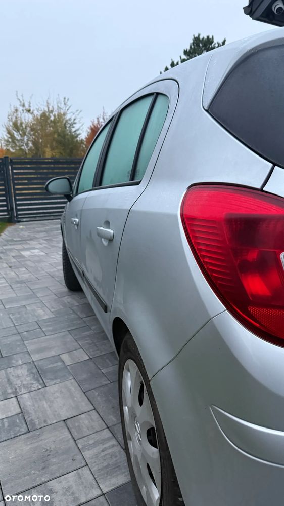 Opel Corsa 2012 photo 5
