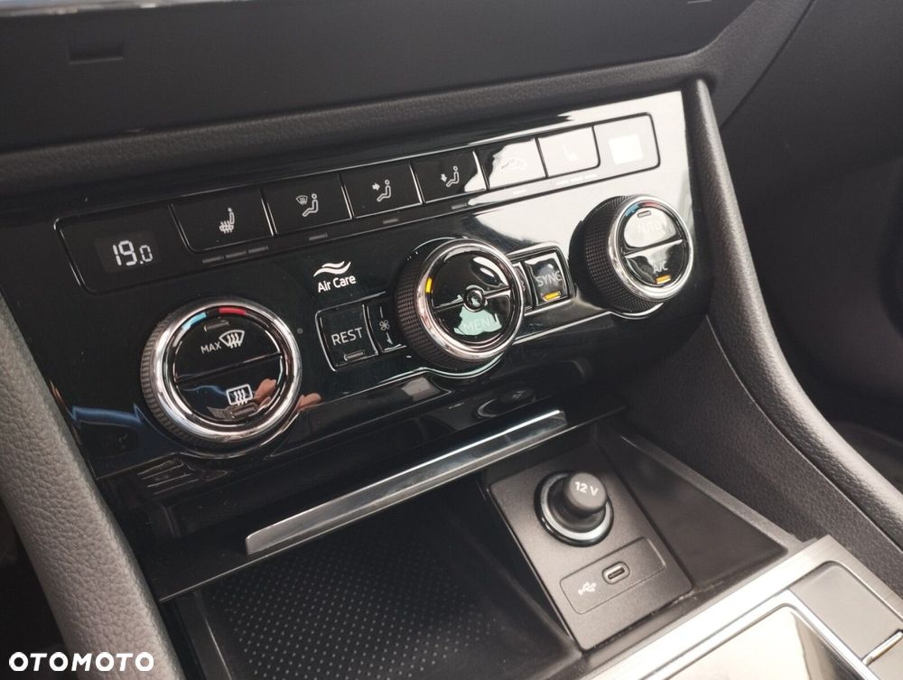 Skoda Superb - 25