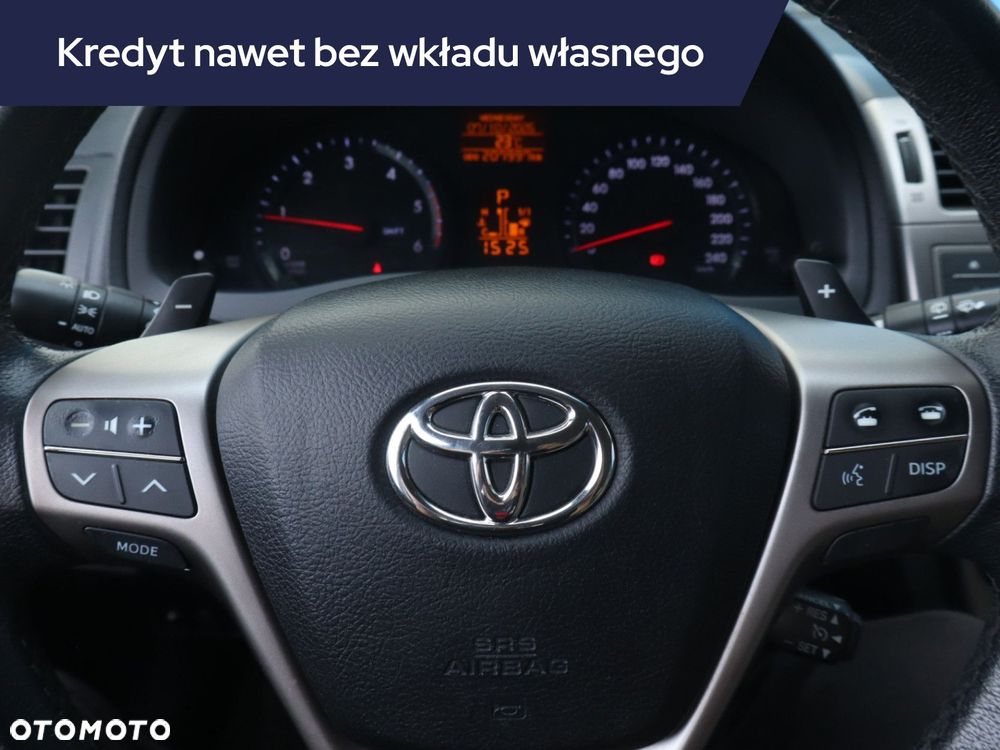 Toyota Avensis - 19