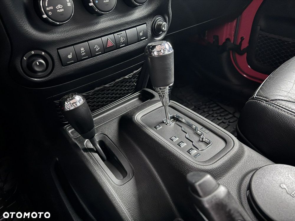 Jeep Wrangler - 29