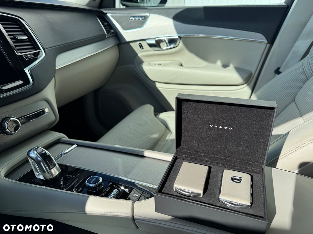 Volvo XC 90 T8 AWD Twin Engine Geartronic Inscription - 40