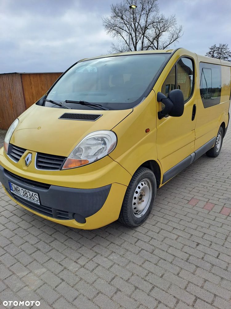 Renault trafic - 1
