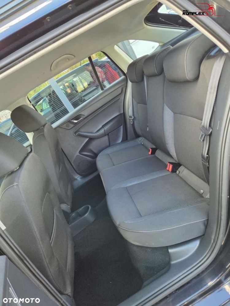 Skoda RAPID - 9