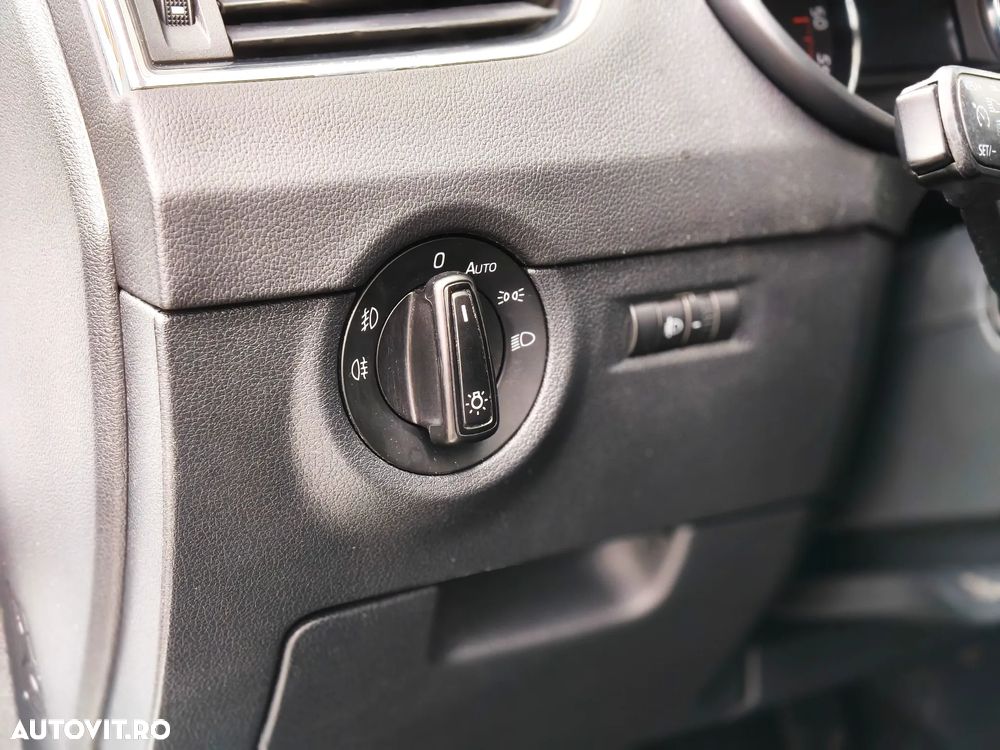 Skoda Octavia 2.0 TDI Style - 29