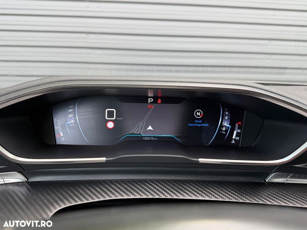 Peugeot 508 BlueHDi 130 EAT8 Allure - 23