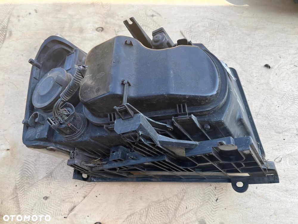 Lampa przednia przód lewa RHD 6H52-13W030 Land Rover Freelander 2 II - 3