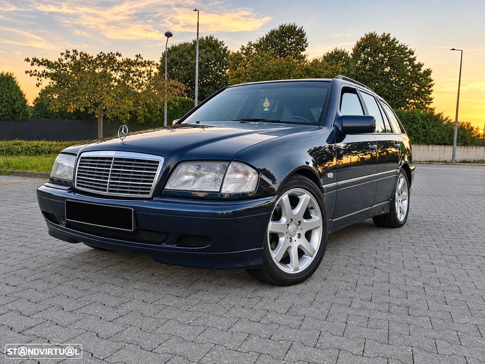 Mercedes-Benz C 220