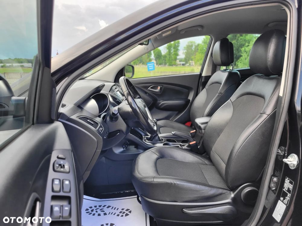 Hyundai ix35 2.0 CRDi 4WD Premium - 13