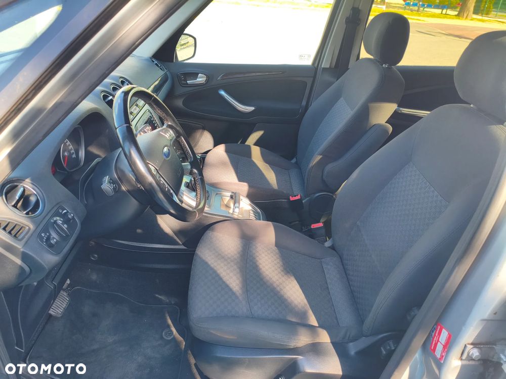 Ford Galaxy 2.0 TDCi Ghia - 12