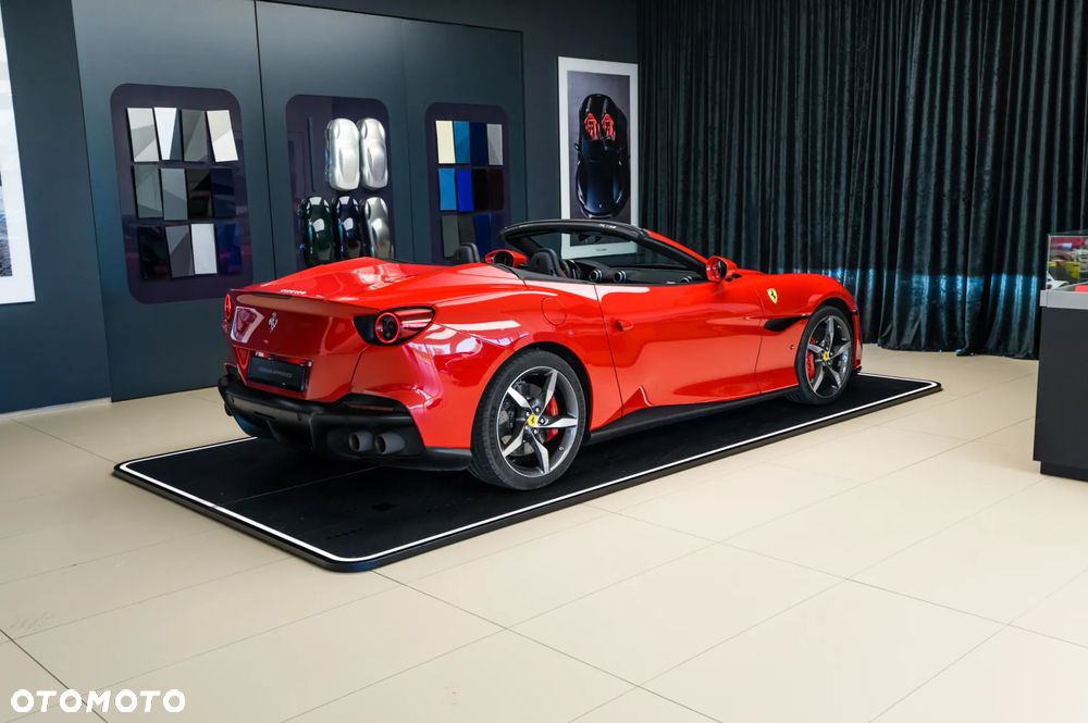 Ferrari Portofino M - 11