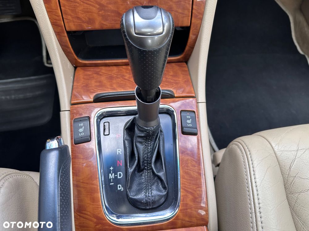 Honda Accord 2.4 i Automatik Executive - 20