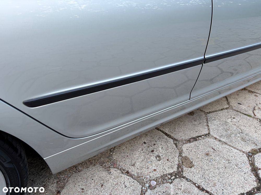 BMW Seria 3 330d - 19