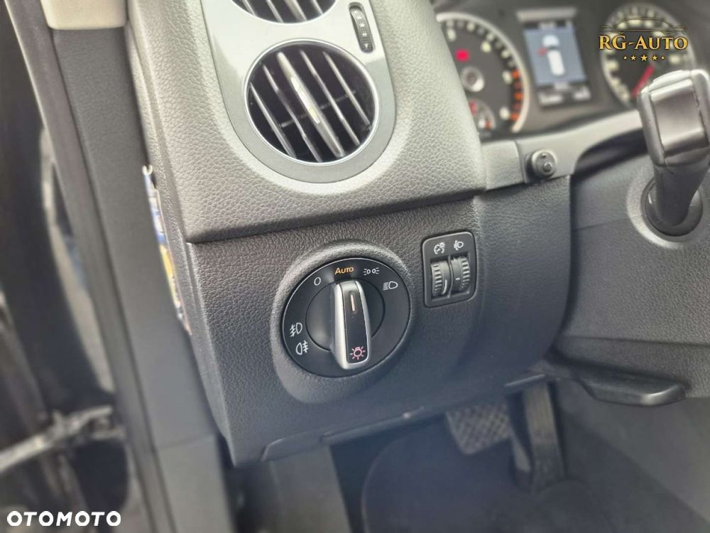 Volkswagen Tiguan - 26