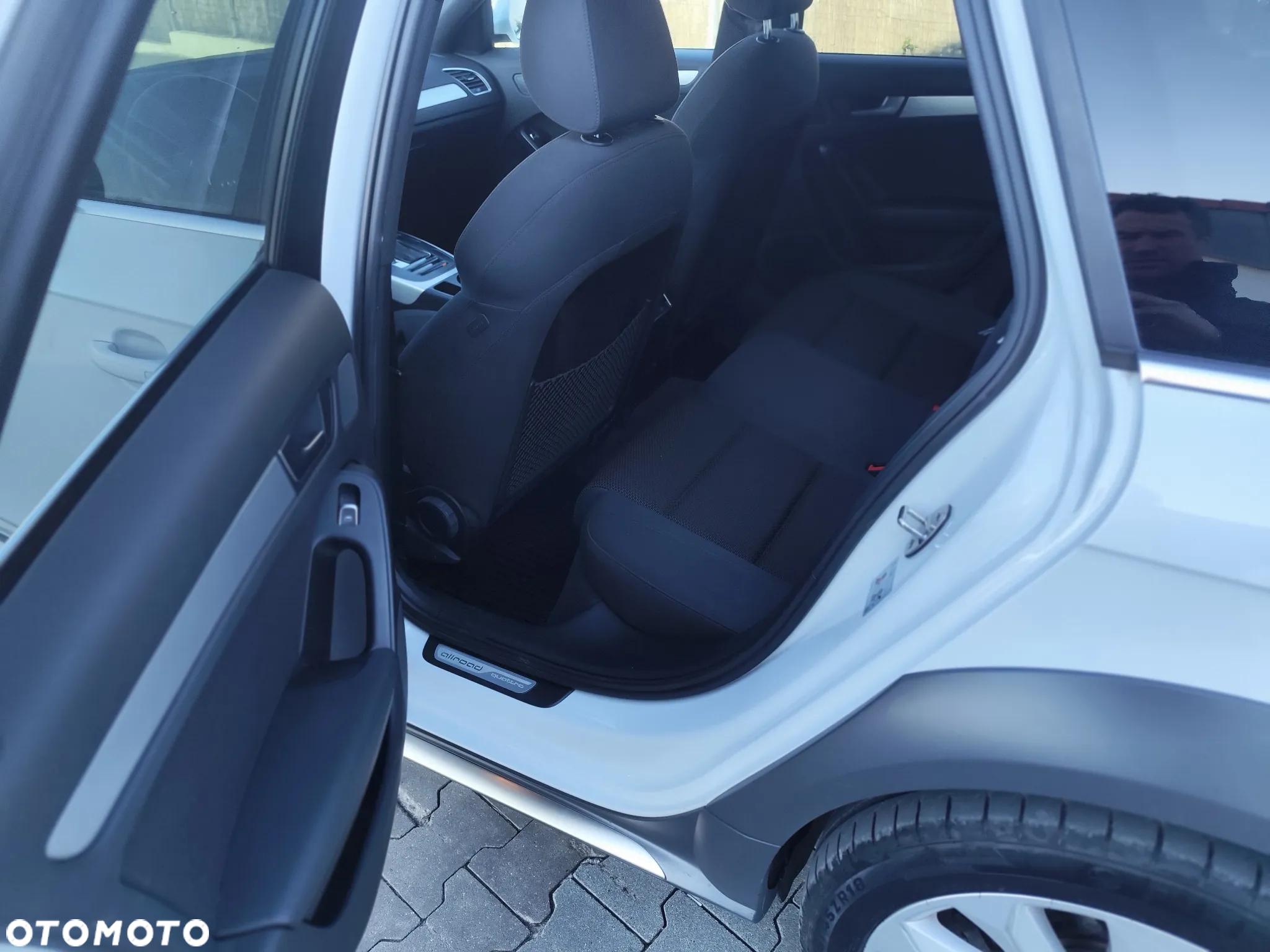 Audi A4 Allroad 2.0 TDI Quattro S tronic - 35